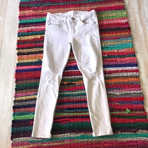 Rag & bone white jeans with holes on knees